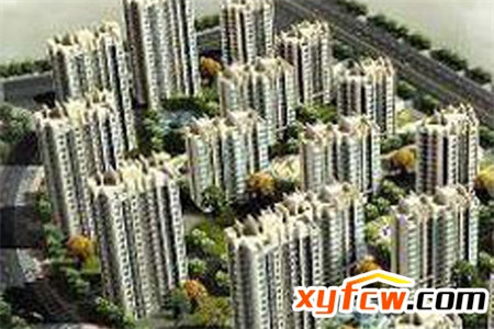 九中东校区工区路公路小区带壁暖精装两卧拎包入住.有证